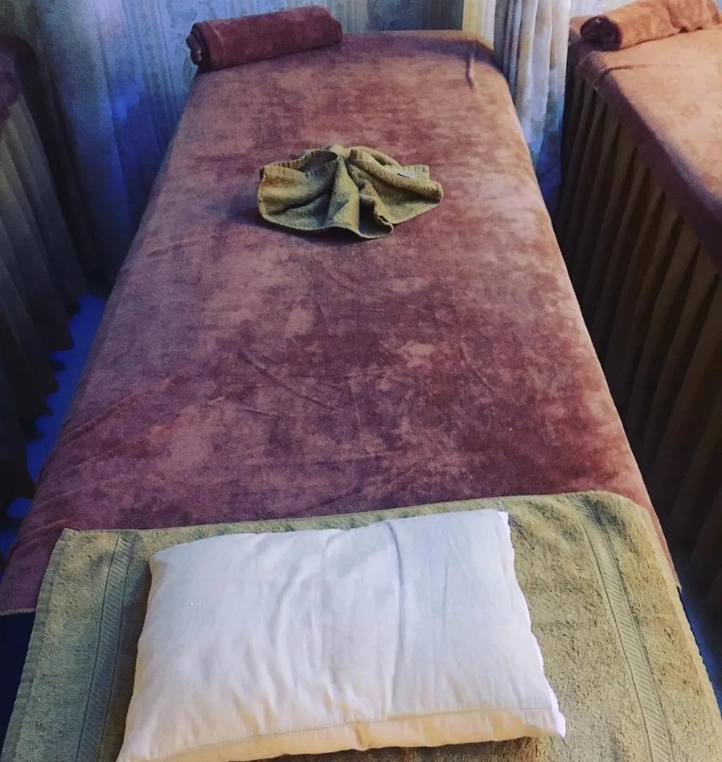 Anh Hang - Moonlight Hotel Nha Trang 2*,  Vietnam